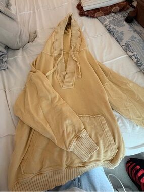Aerie Yellow Hooded Women's Pullover Sweatshirt Textured